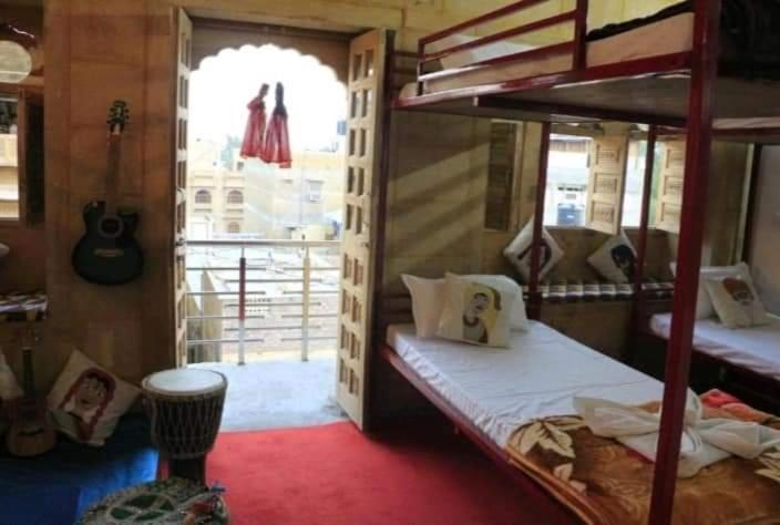 Resting Love Hostel Jaisalmer Buitenkant foto
