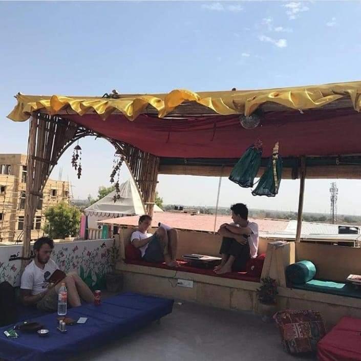 Resting Love Hostel Jaisalmer Buitenkant foto