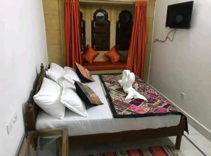 Resting Love Hostel Jaisalmer Buitenkant foto