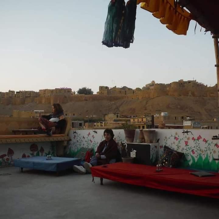Resting Love Hostel Jaisalmer Buitenkant foto