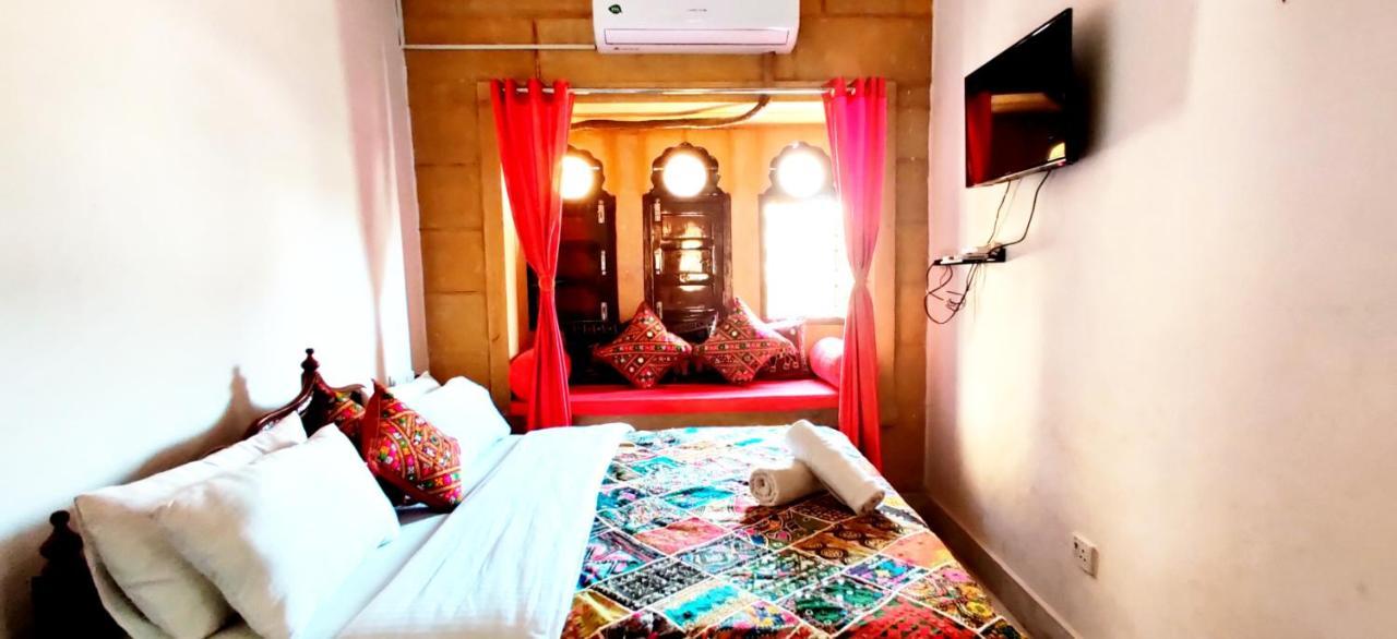 Resting Love Hostel Jaisalmer Buitenkant foto